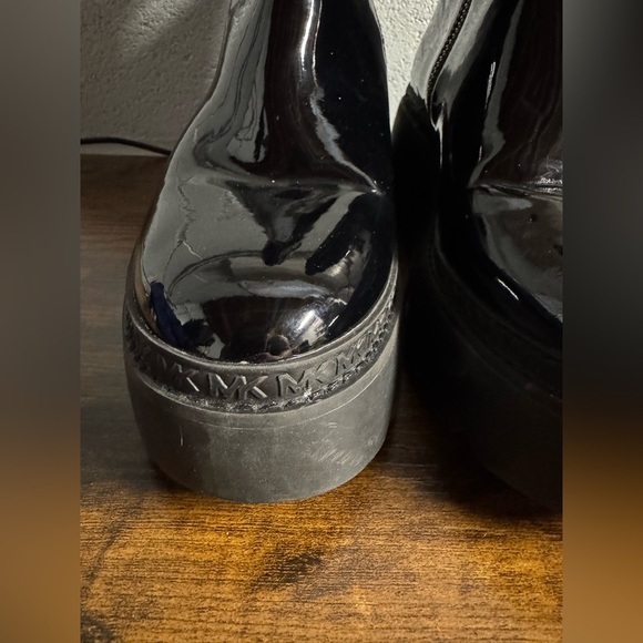 MICHAEL KORS Geller Patent Leather Rubber Wedge‎ Booties  black Size 7M - Picture 3 of 12